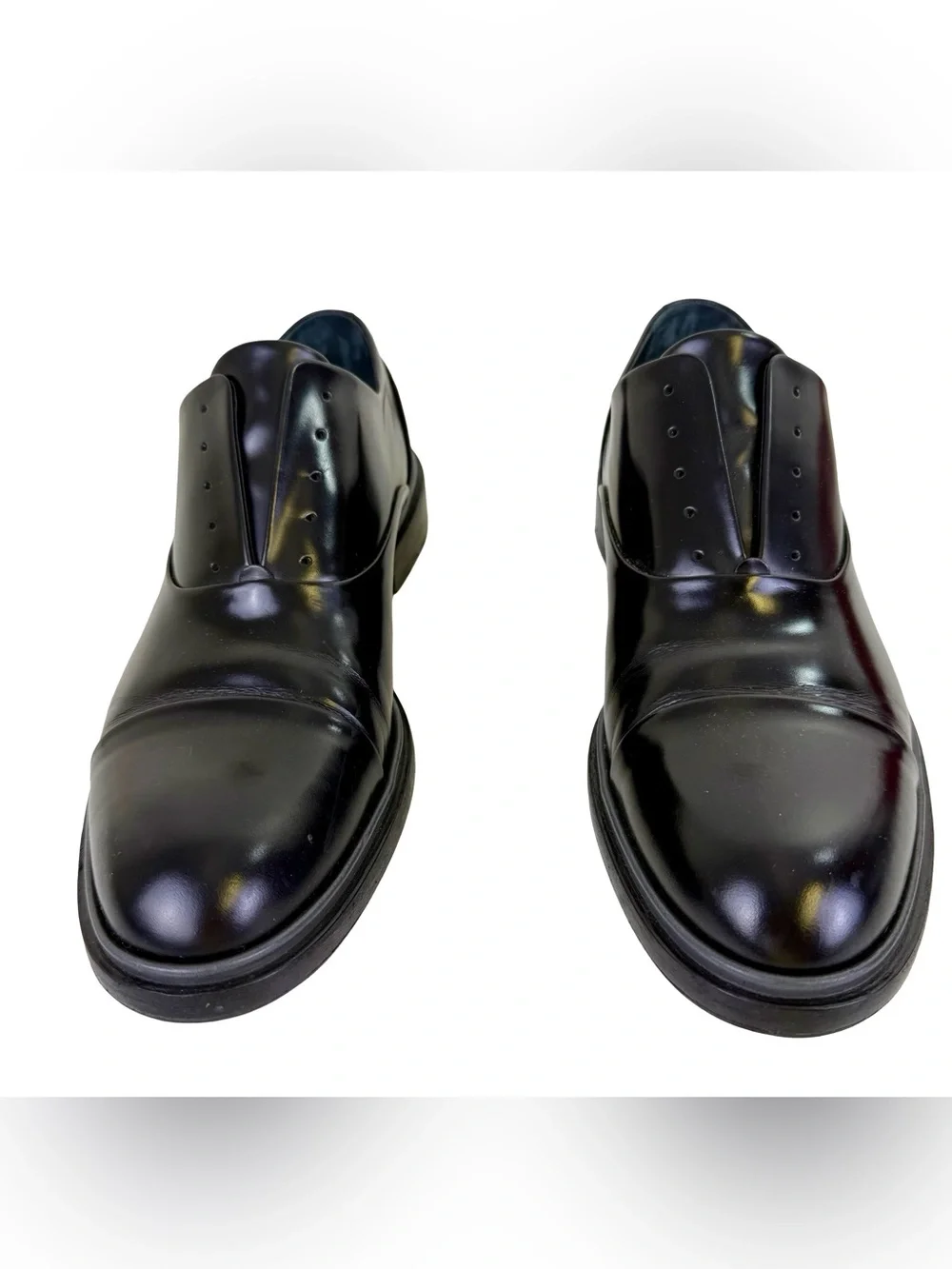 LOUIS VUITTON BLACK LEATHER CAP-TOE DERBYS
